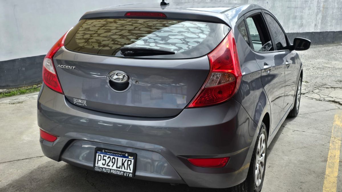 HYUNDAI ACCENT - 2017                                        