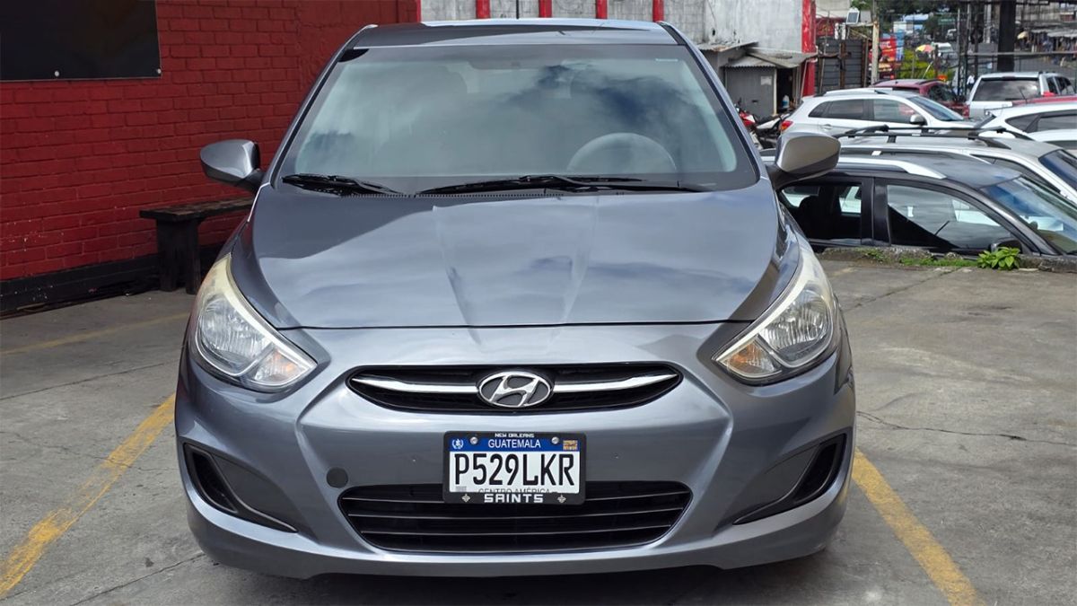 HYUNDAI ACCENT - 2017                                        