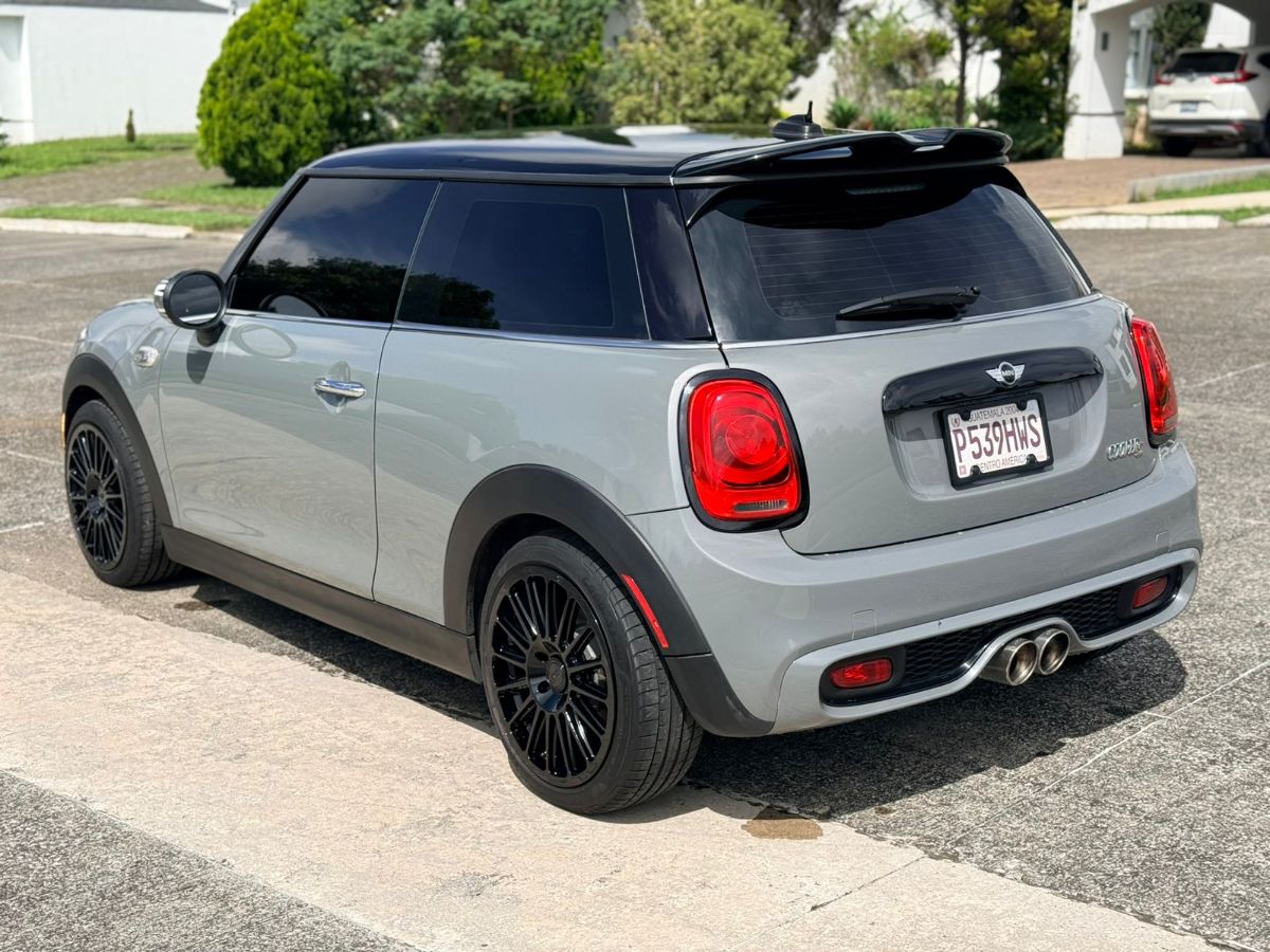 MINI COOPER S - 2015                                        