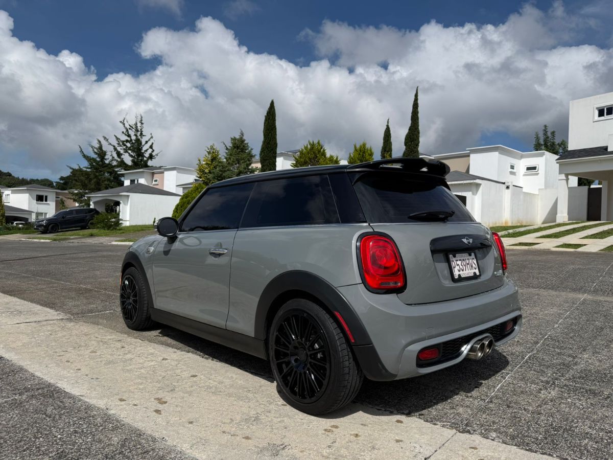 MINI COOPER S - 2015                                        