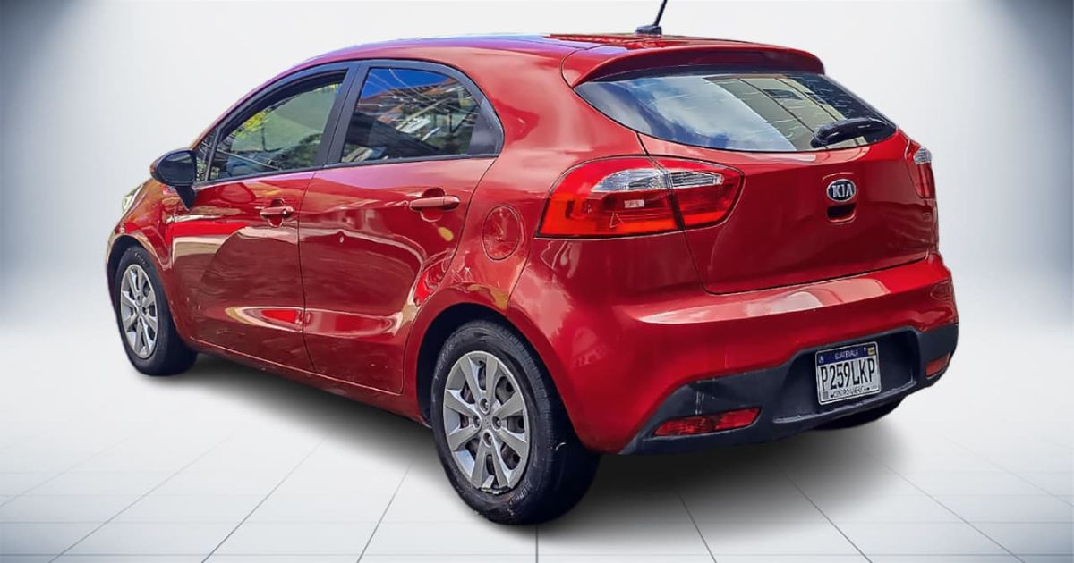 KIA RIO - 2015                                        