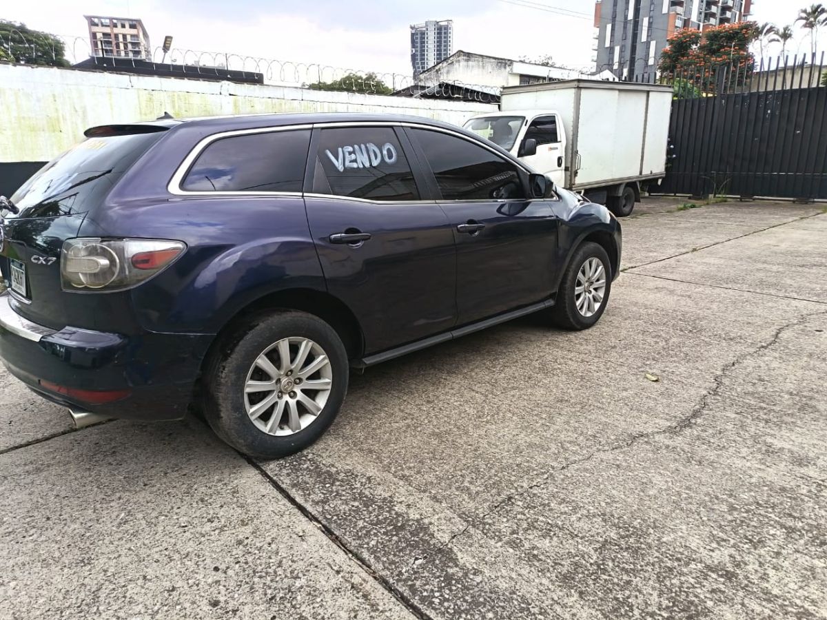 MAZDA CX-7 - 2011                                        
