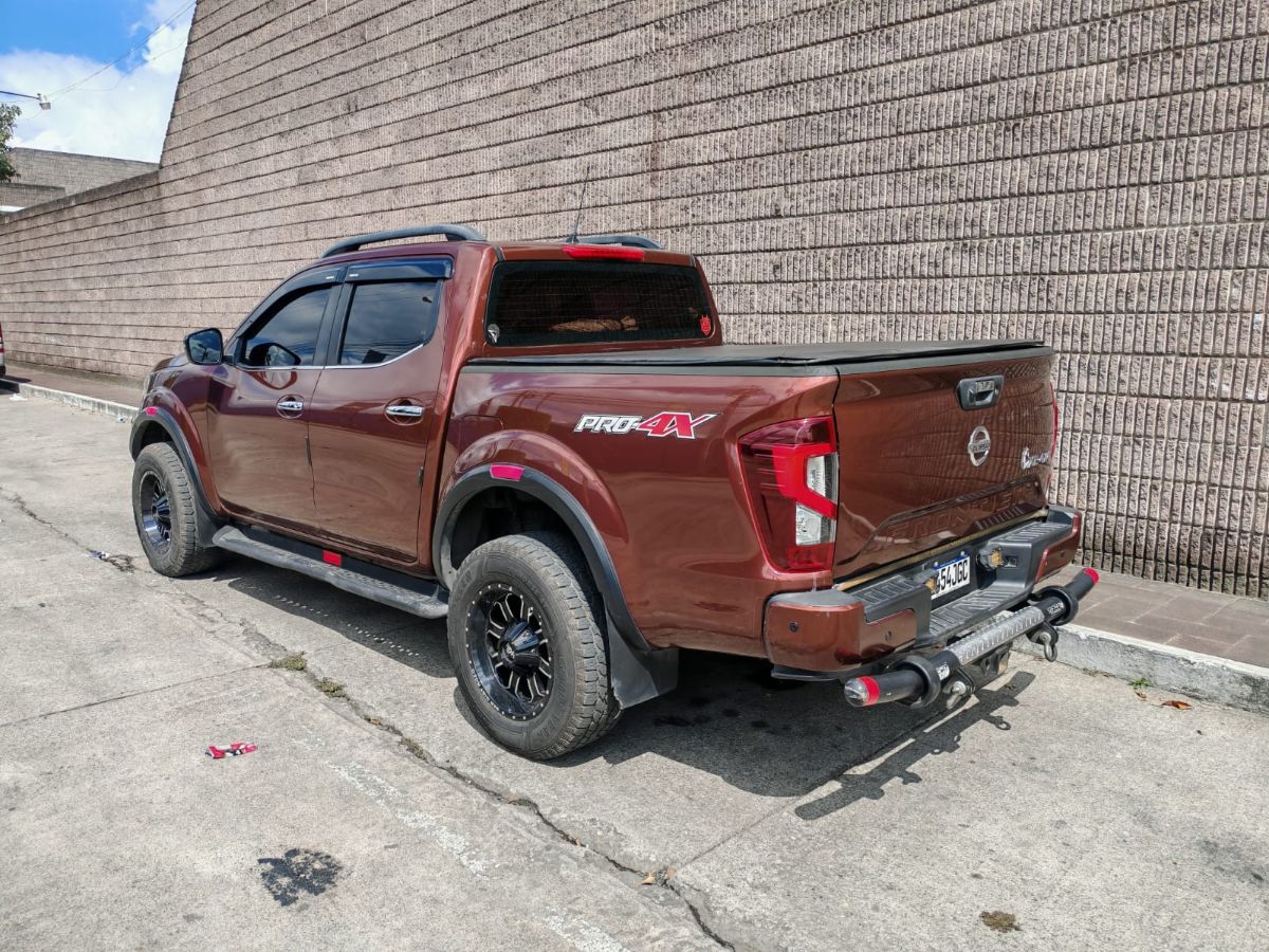 NISSAN FRONTIER - 2022                                        