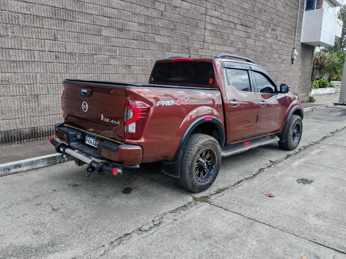 NISSAN FRONTIER - 2022                                        