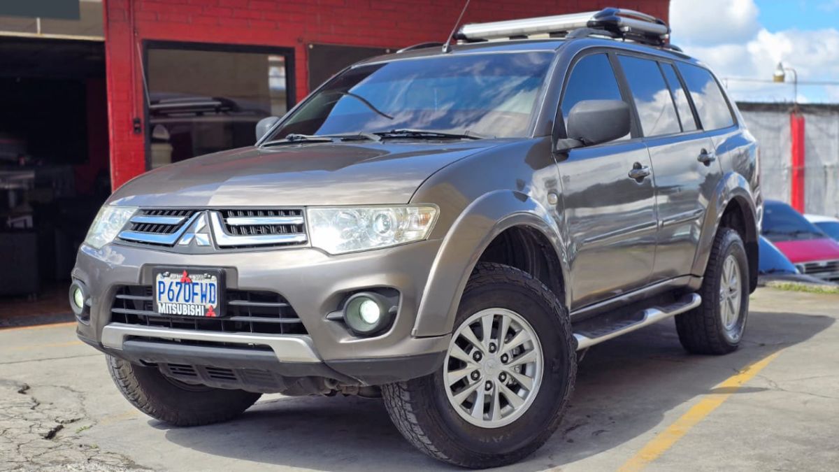 MITSUBISHI NATIVA - 2016                                        