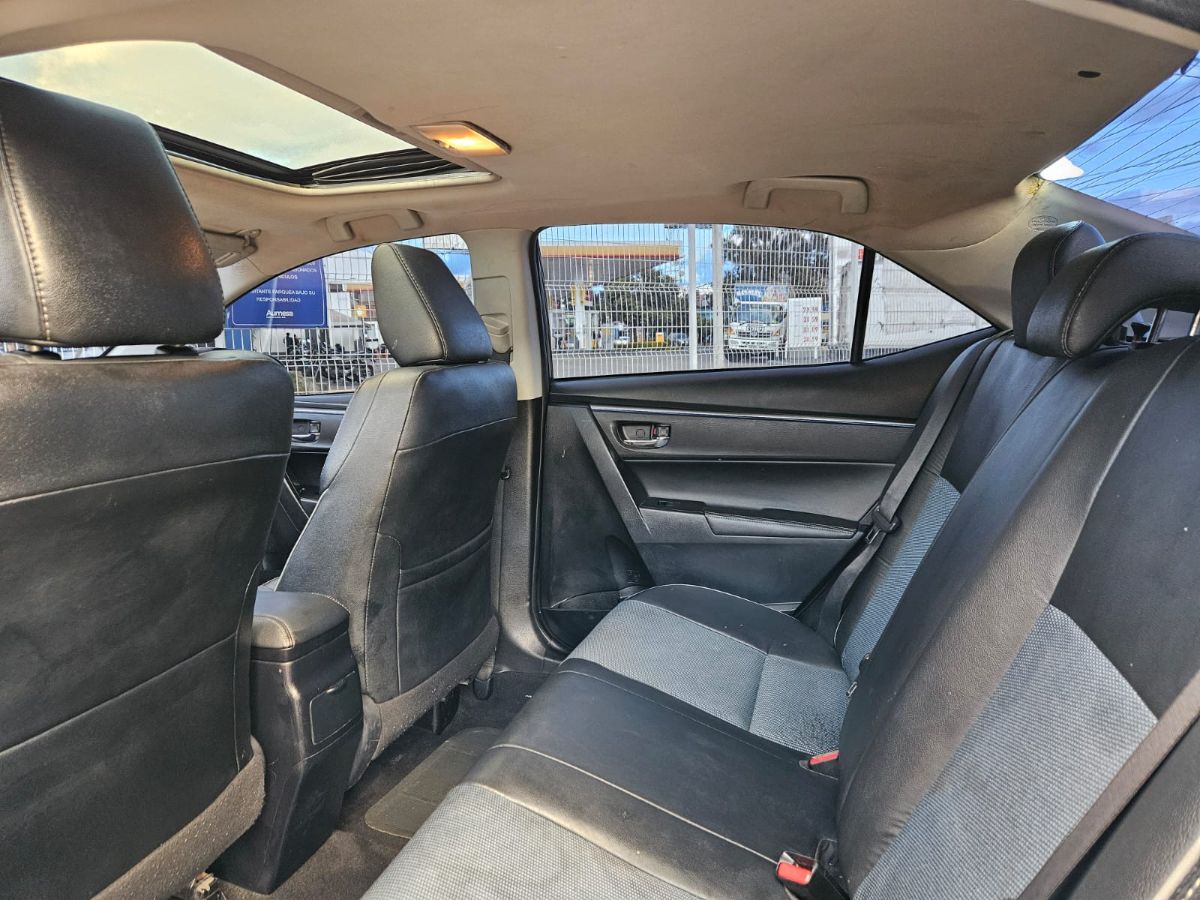 TOYOTA COROLLA S - 2014                                        