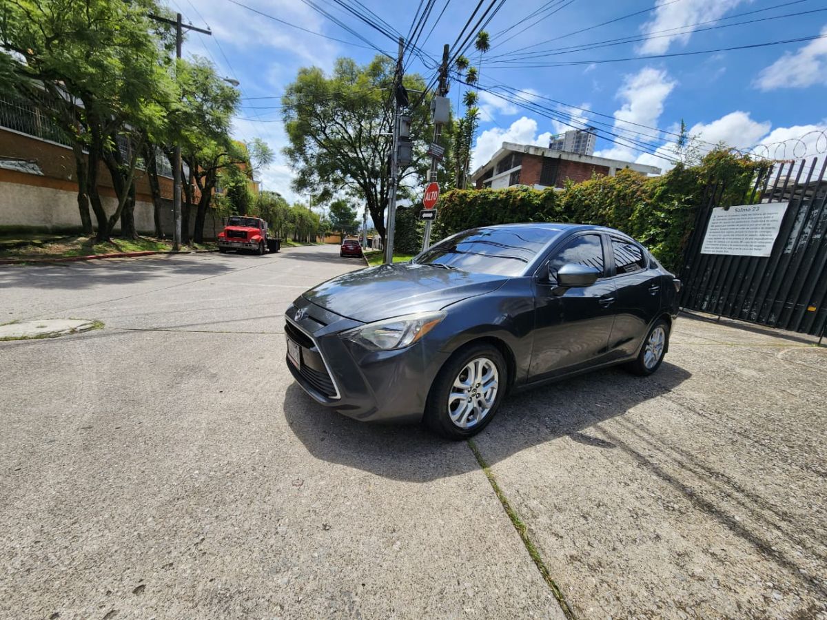 TOYOTA YARIS IA - 2017                                        