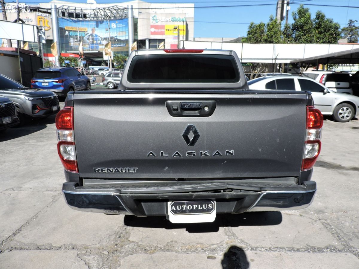 RENAULT ALASKAN - 2020                                        