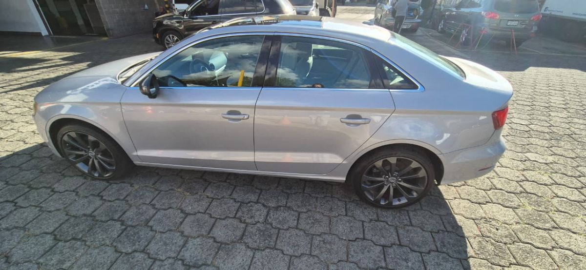 AUDI A3 - 2015                                        