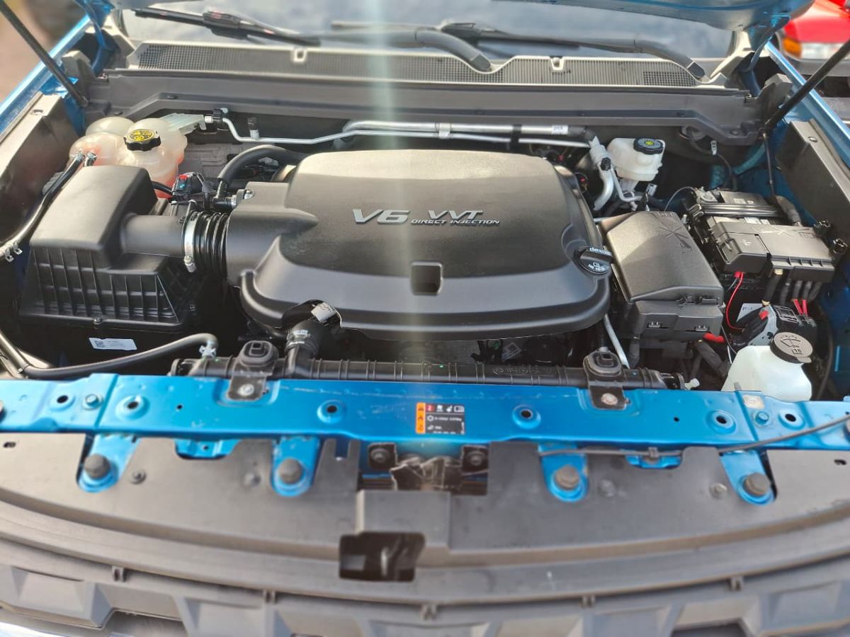 CHEVROLET COLORADO - 2021                                        