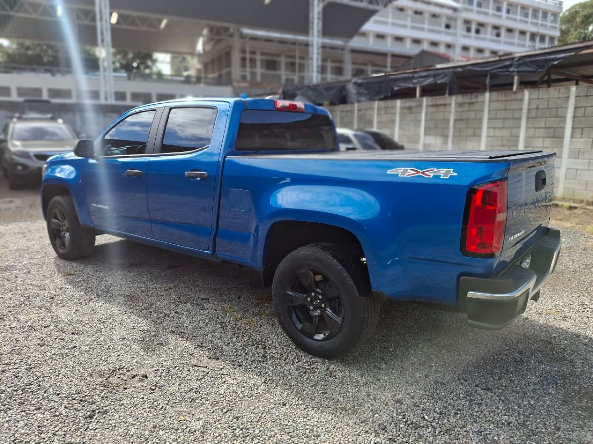 CHEVROLET COLORADO - 2021                                        