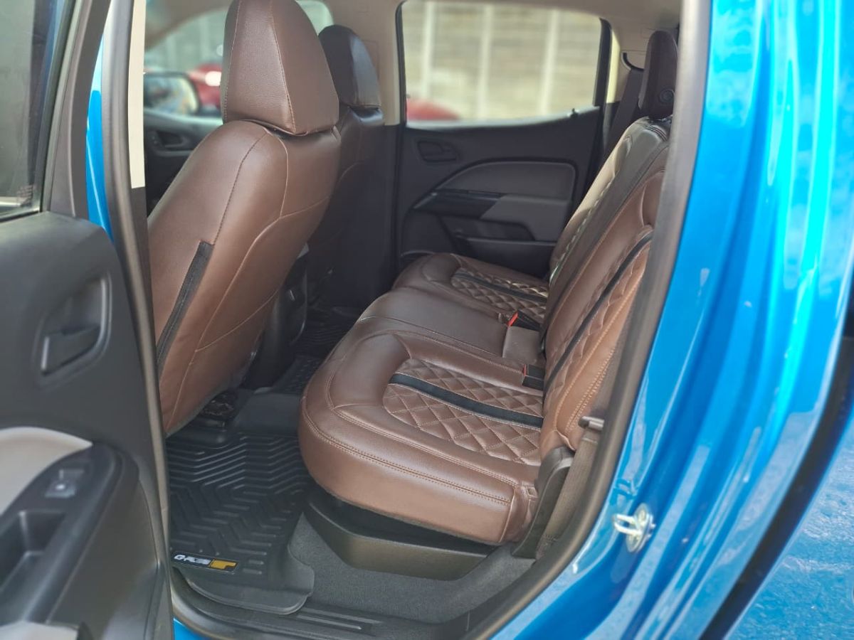 CHEVROLET COLORADO - 2021                                        