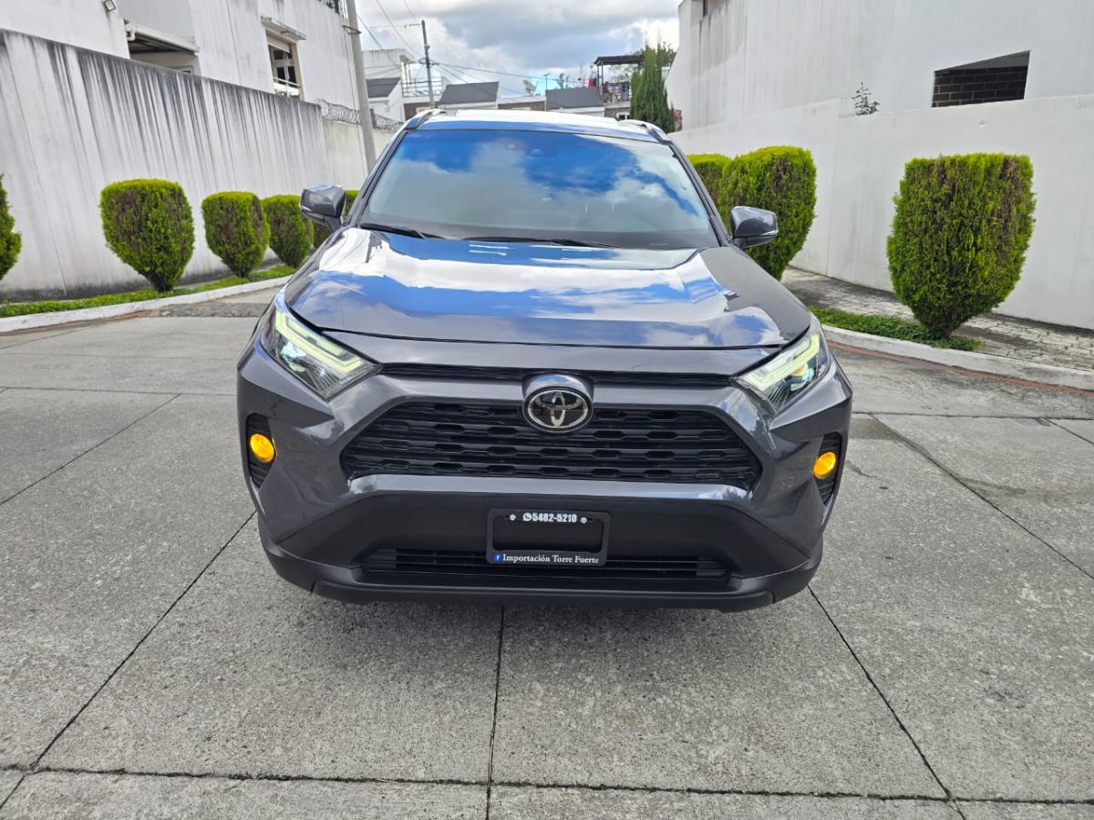 TOYOTA RAV-4 - 2022                                        