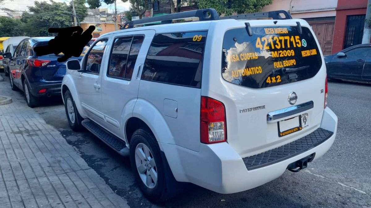 NISSAN PATHFINDER - 2009                                        