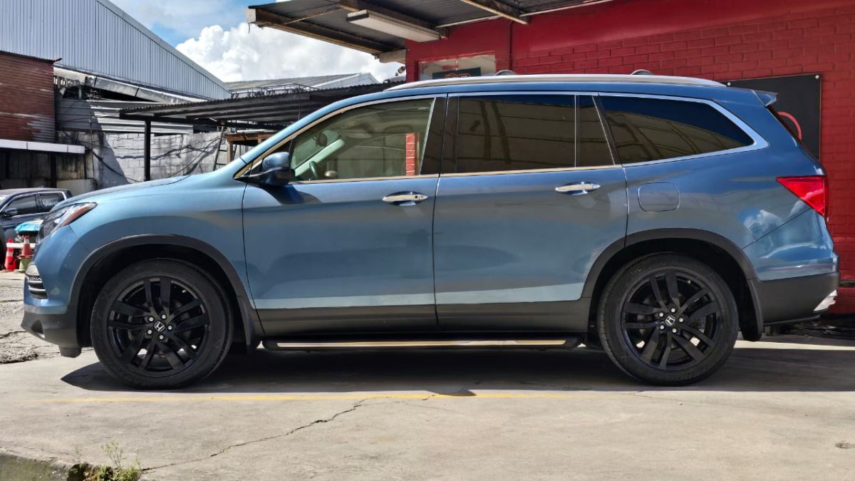 HONDA PILOT - 2016                                        