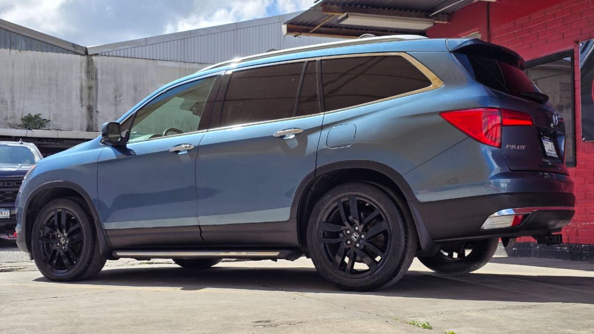 HONDA PILOT - 2016                                        