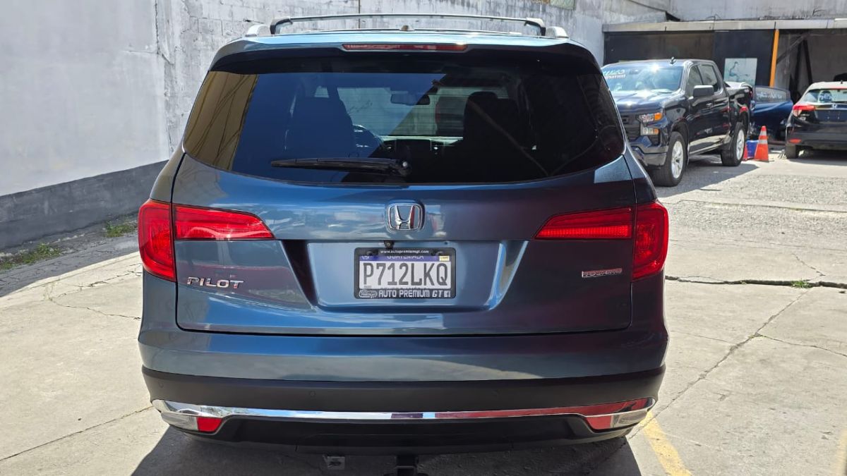 HONDA PILOT - 2016                                        
