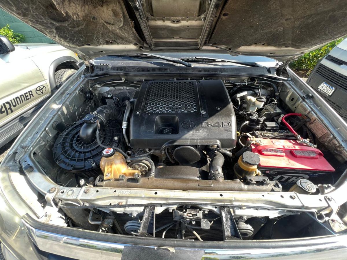 TOYOTA FORTUNER - 2008                                        