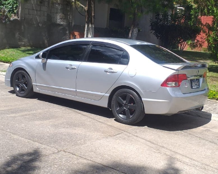 HONDA CIVIC LX - 2009                                        
