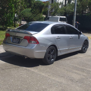 HONDA CIVIC LX - 2009                                        