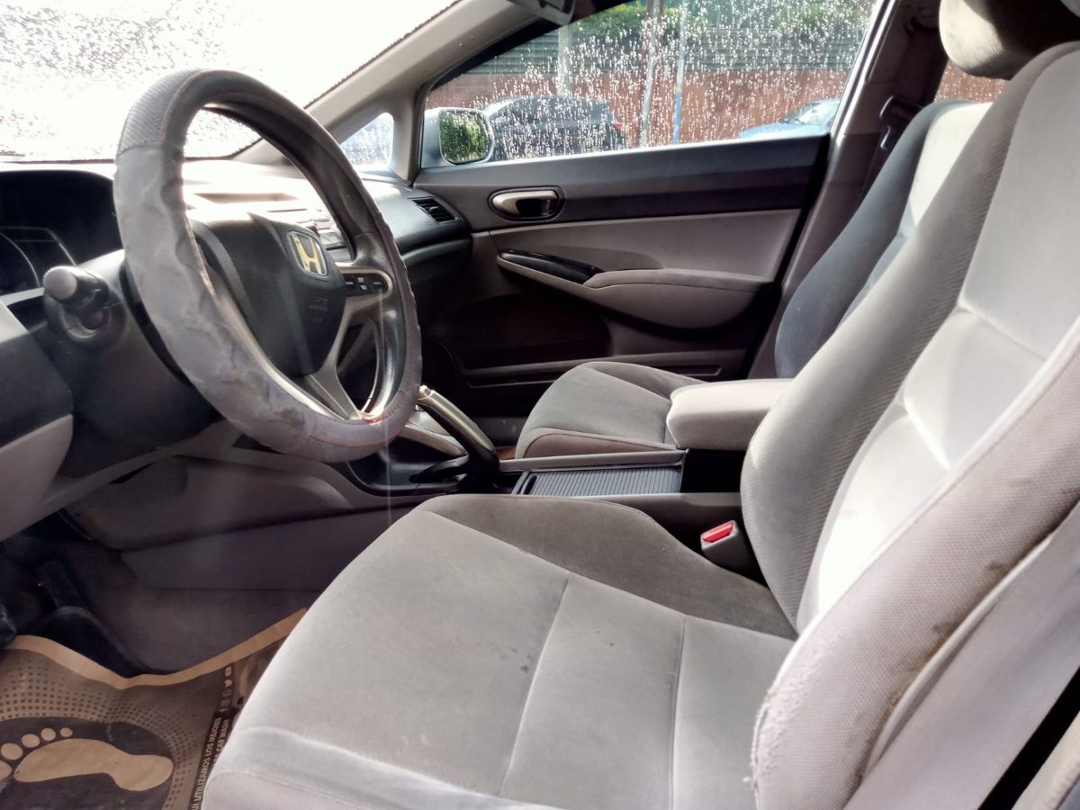 HONDA CIVIC LX - 2009                                        