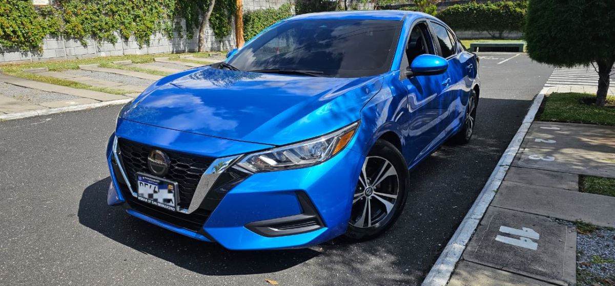 NISSAN SENTRA - 2013                                        