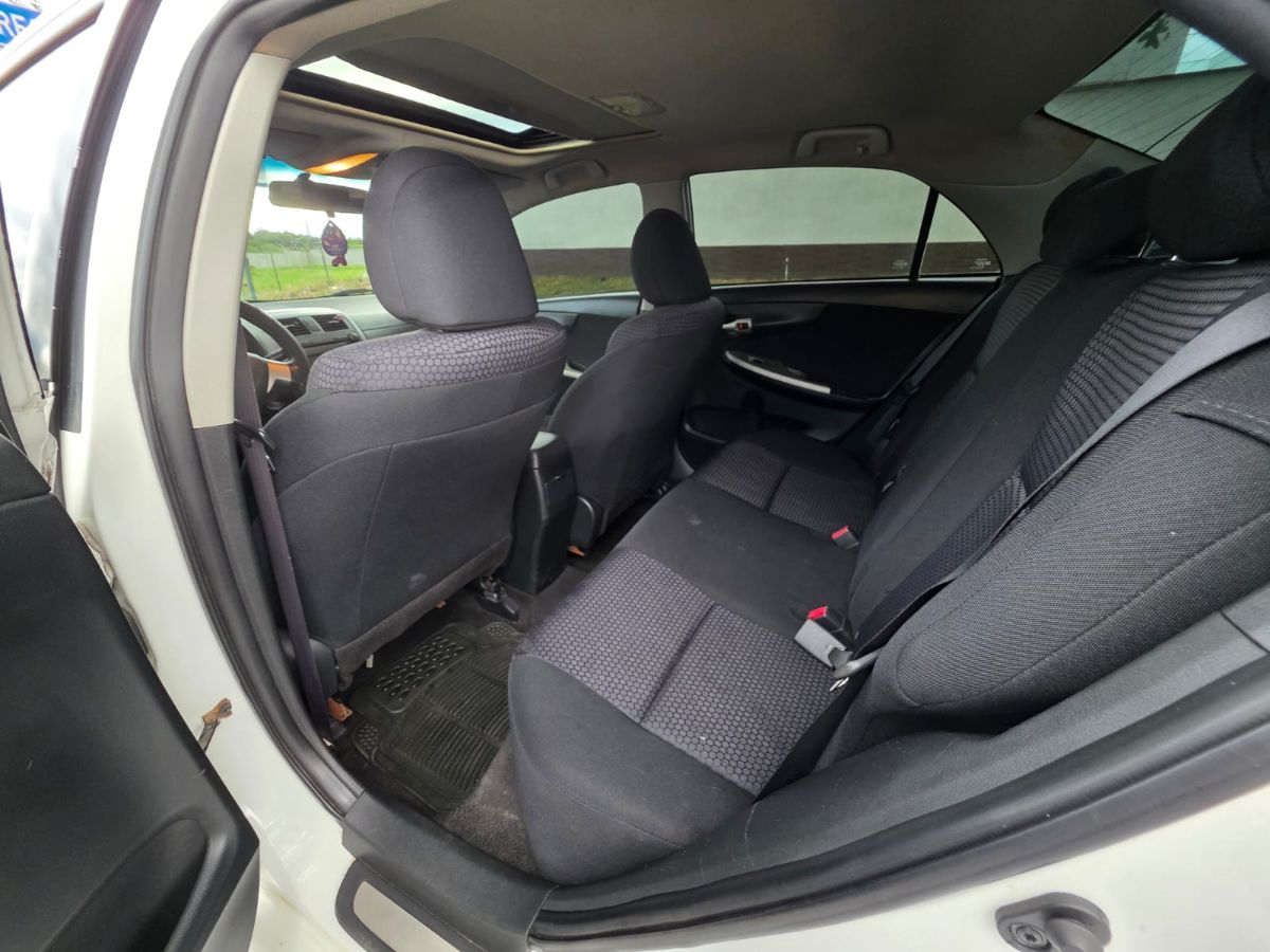 TOYOTA COROLLA S - 2009                                        