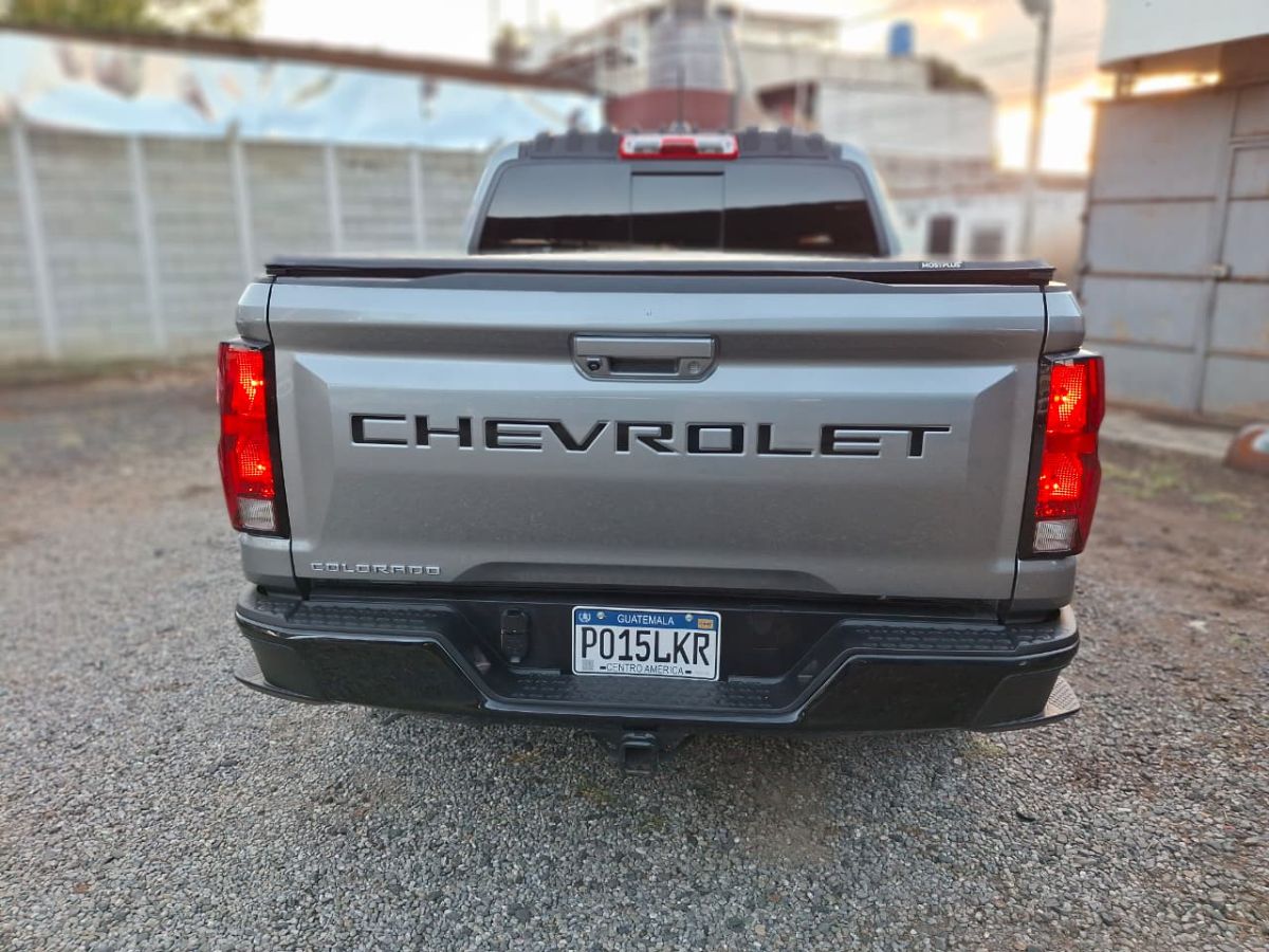 CHEVROLET COLORADO - 2023                                        
