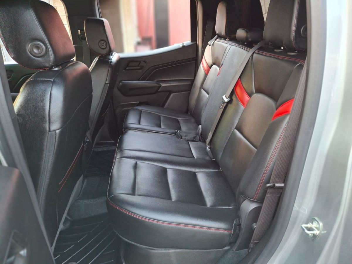 CHEVROLET COLORADO - 2023                                        