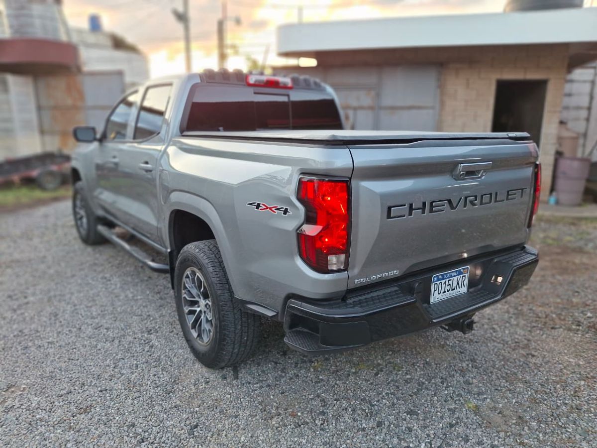 CHEVROLET COLORADO - 2023                                        