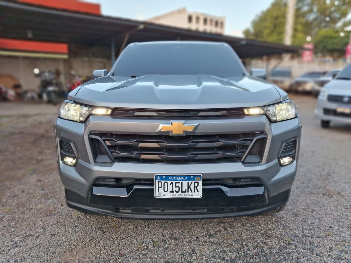 CHEVROLET COLORADO - 2023                                        