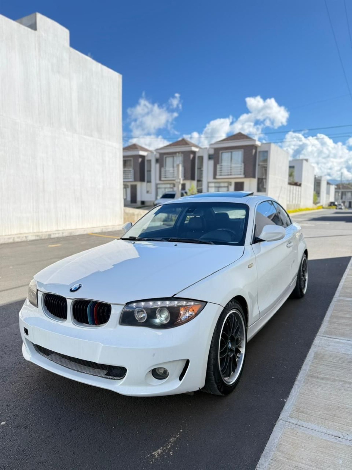 BMW 120 I - 2012                                        