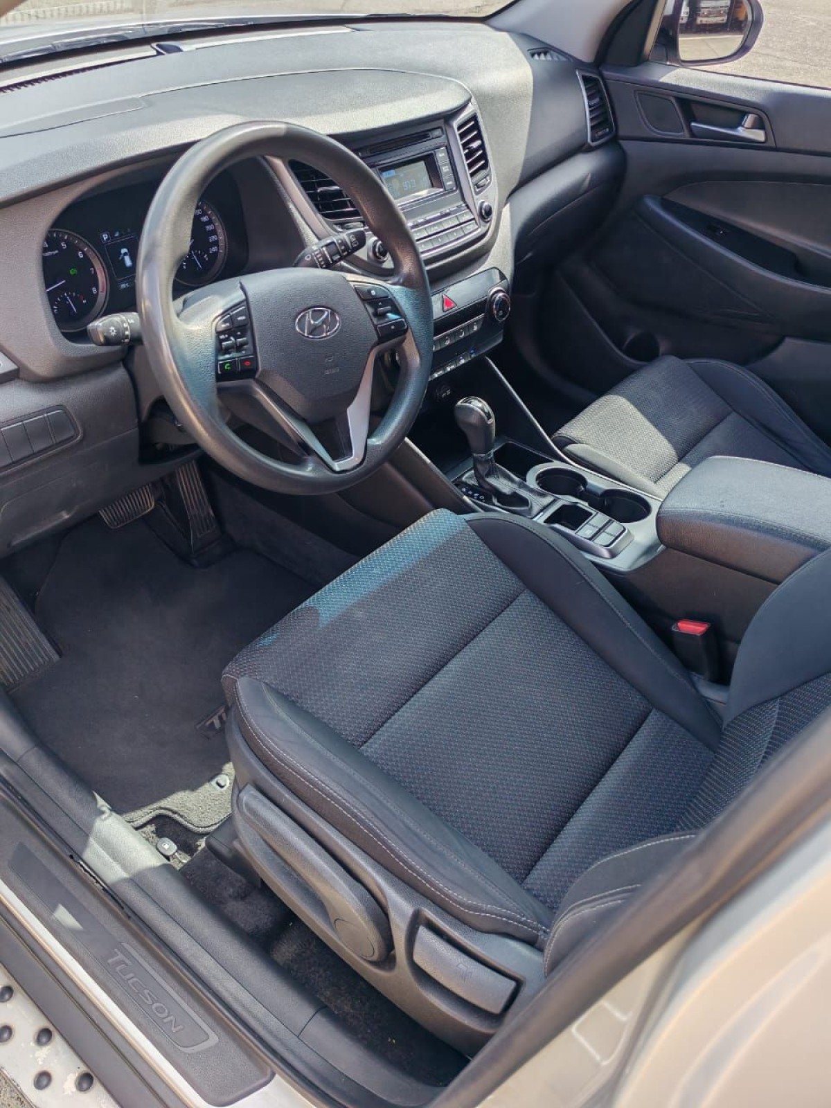 HYUNDAI TUCSON - 2017                                        