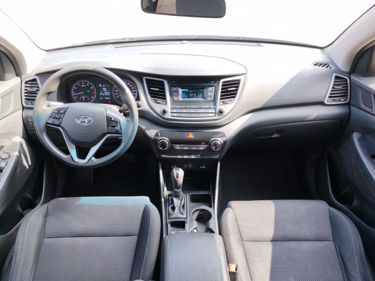 HYUNDAI TUCSON - 2017                                        