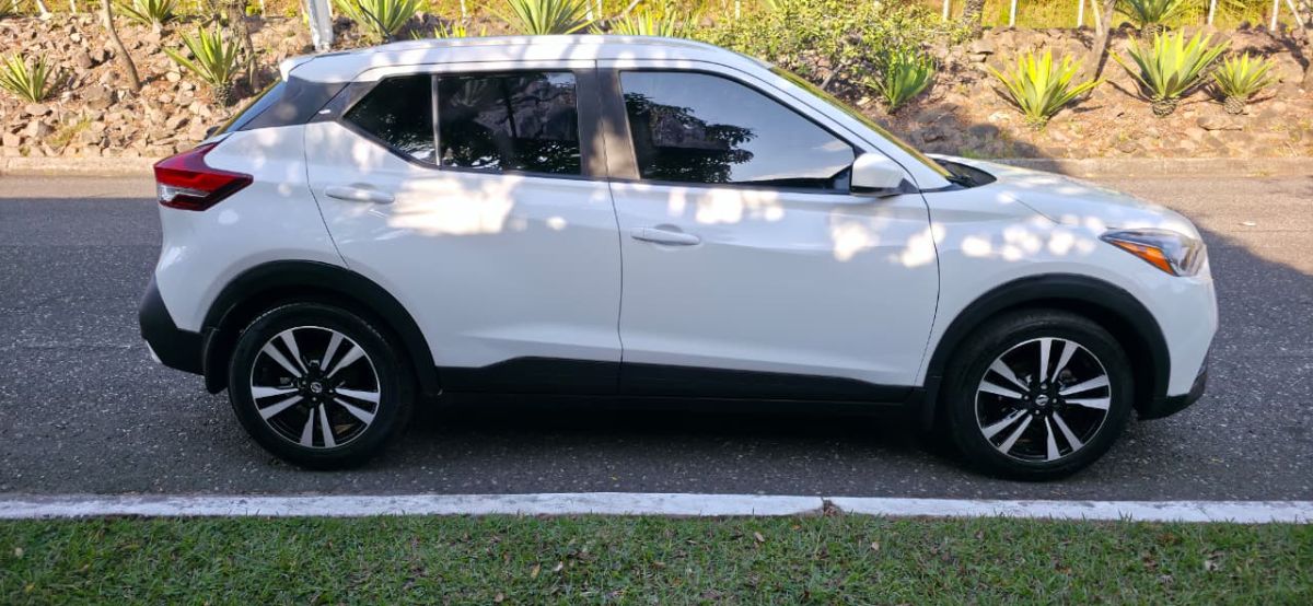 NISSAN  KICKS - 2018                                        