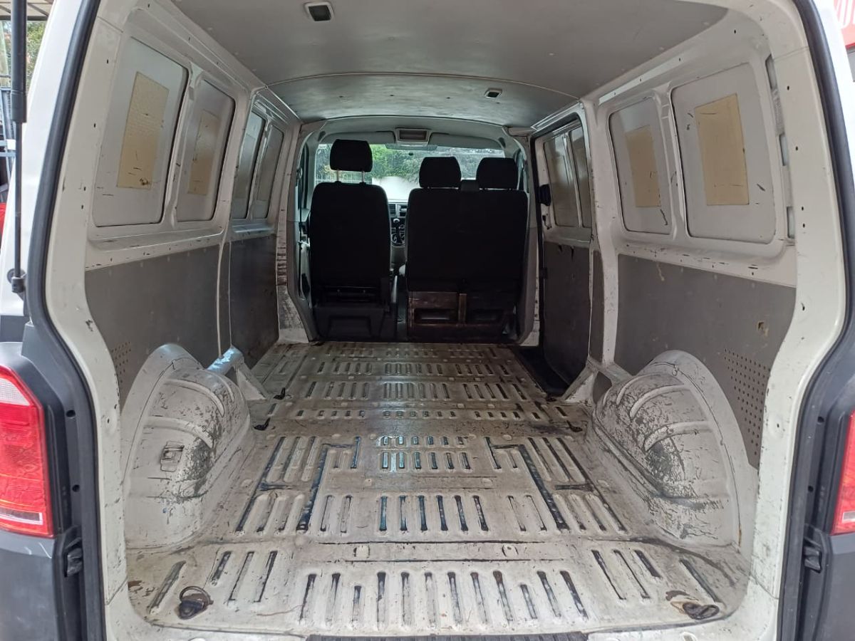 VOLKSWAGEN TRANSPORTER - 2017                                        