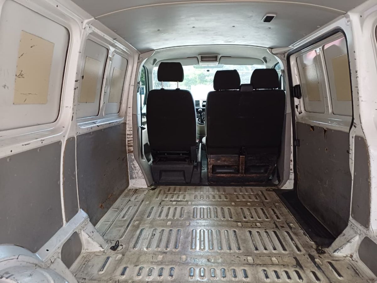 VOLKSWAGEN TRANSPORTER - 2017                                        