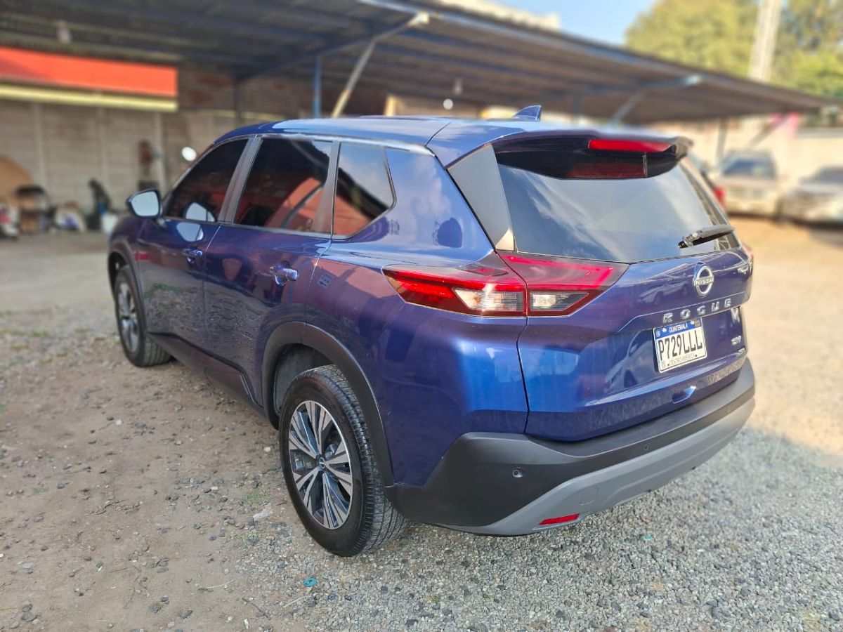 NISSAN ROGUE - 2023                                        