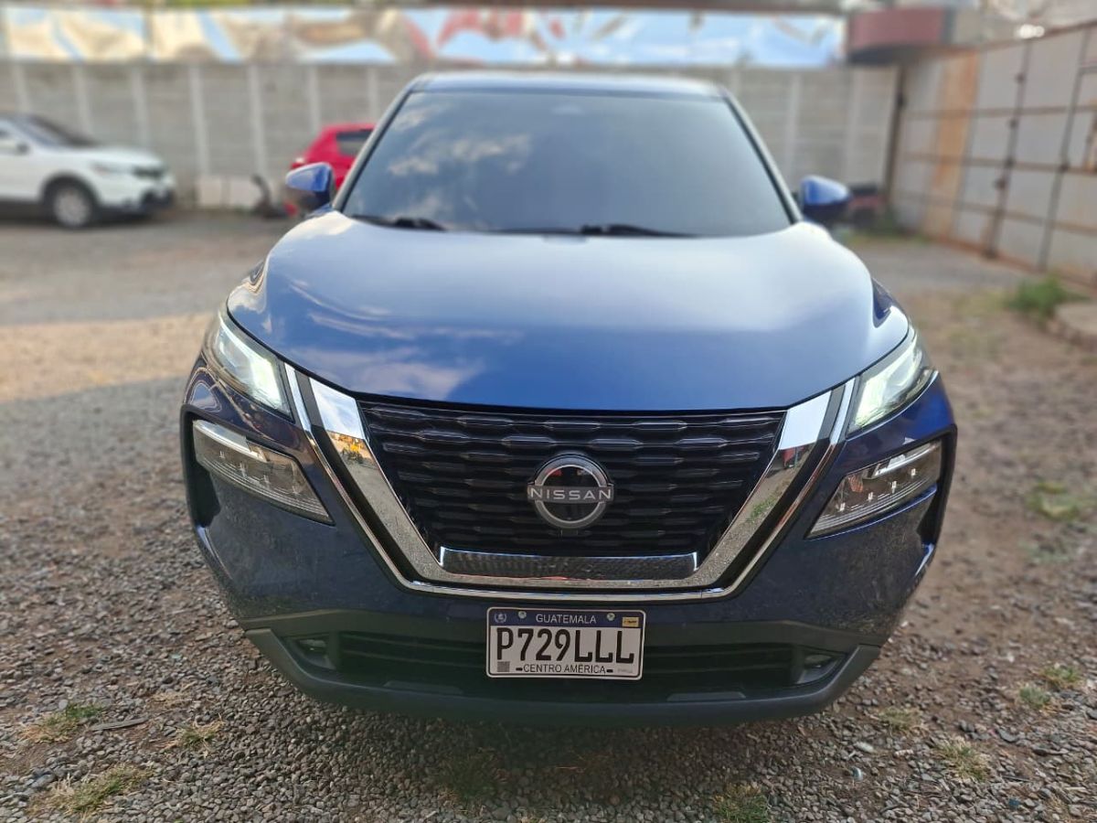 NISSAN ROGUE - 2023                                        