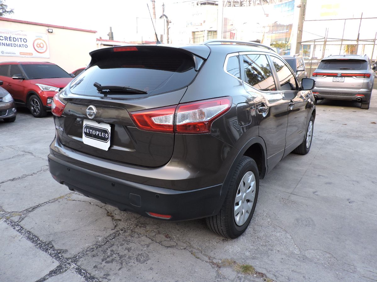 NISSAN QASHQAI - 2015                                        