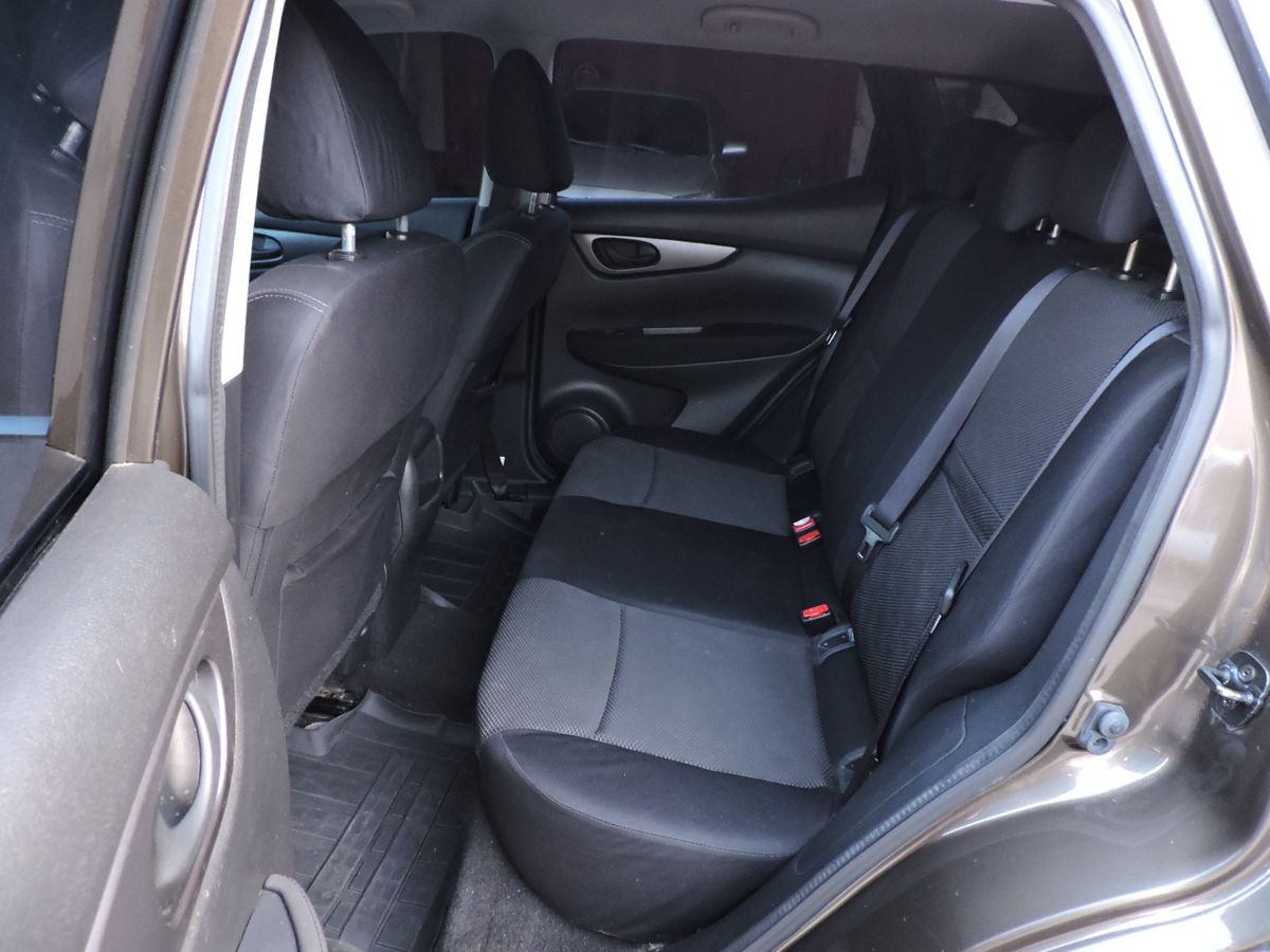 NISSAN QASHQAI - 2015                                        