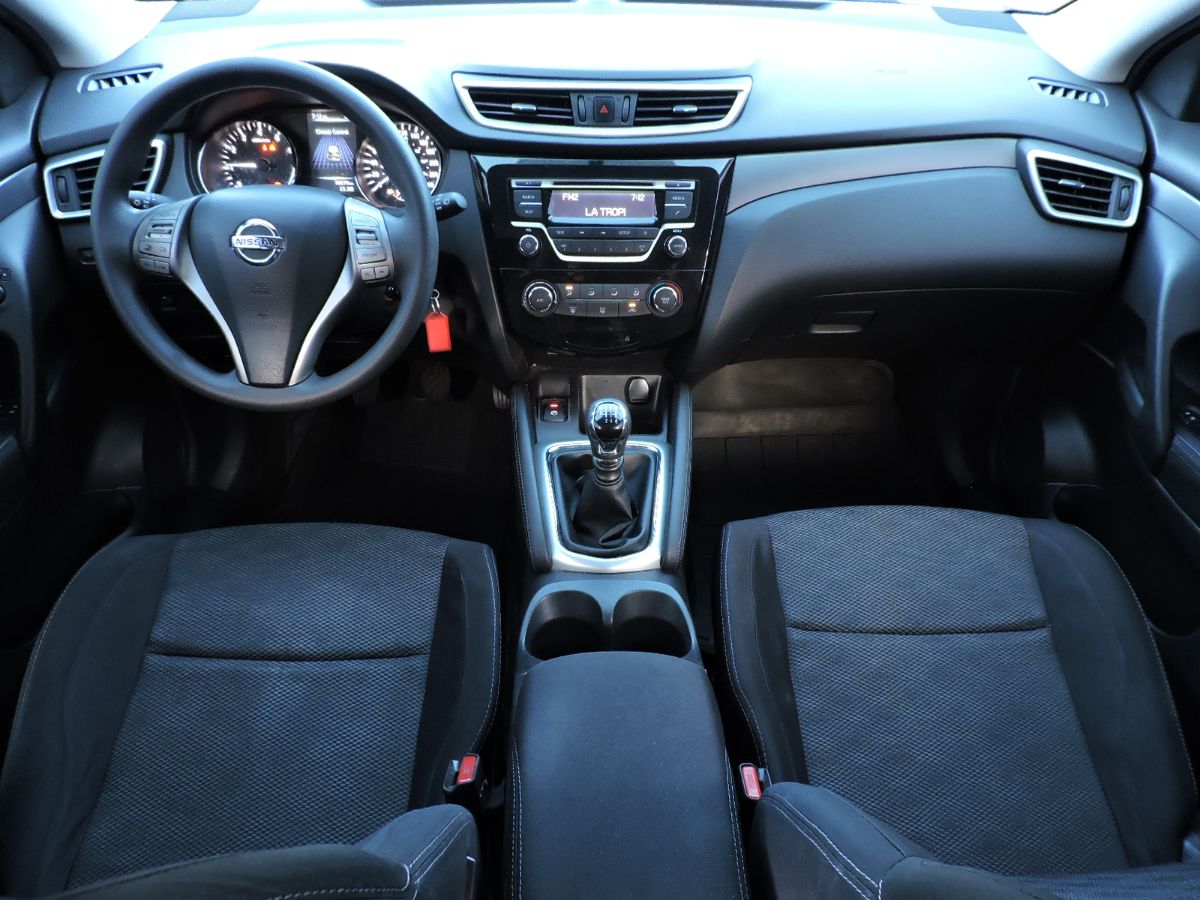 NISSAN QASHQAI - 2015                                        
