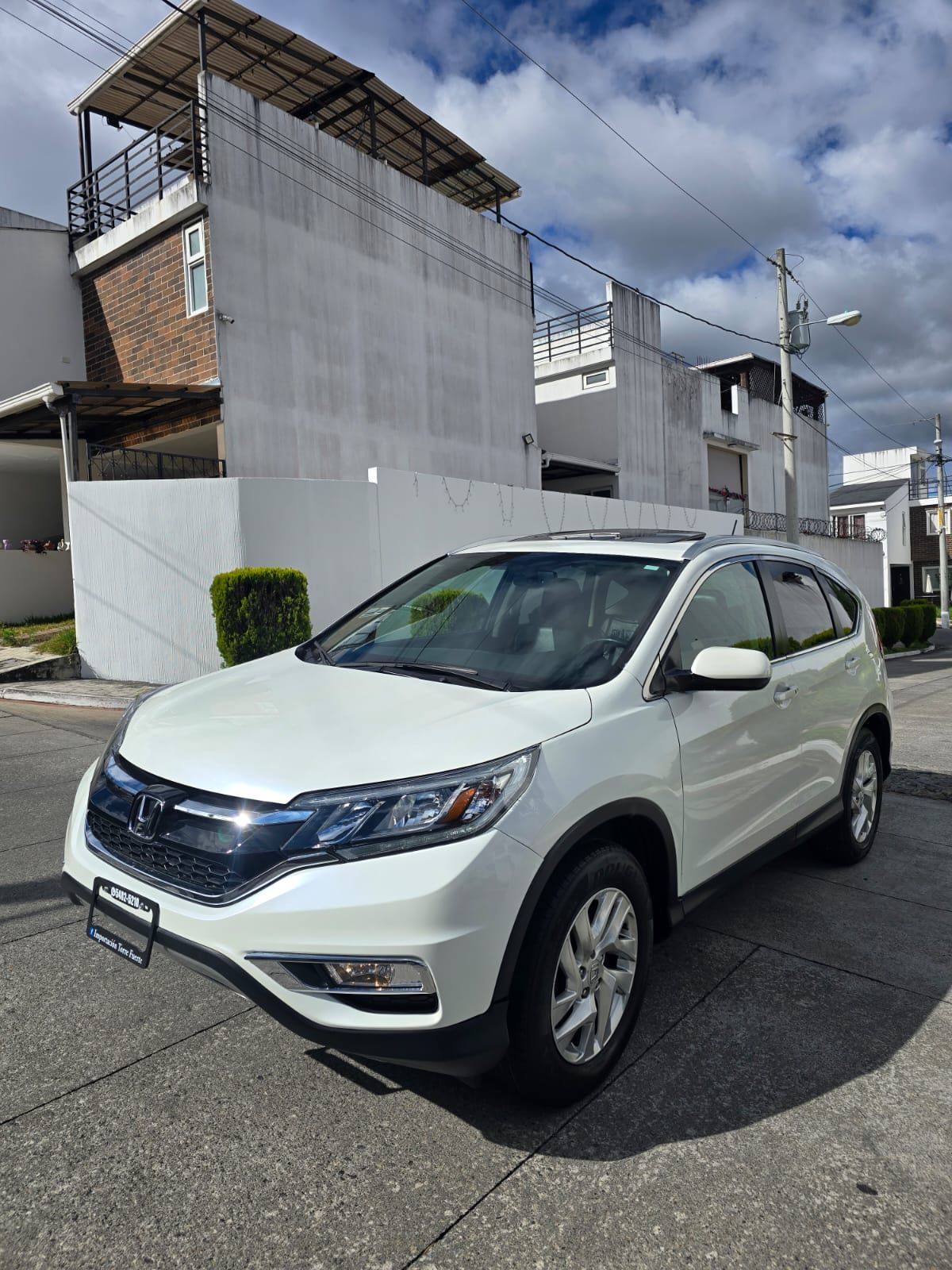 HONDA CRV - 2015                                        