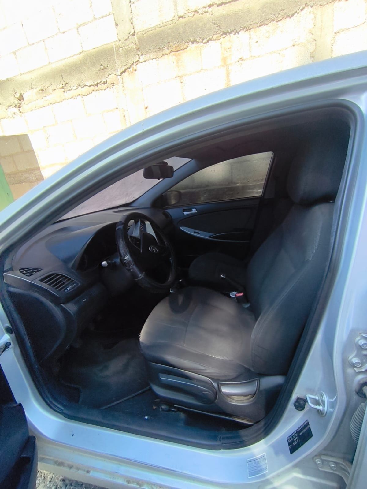 HYUNDAI ACCENT - 2014                                        