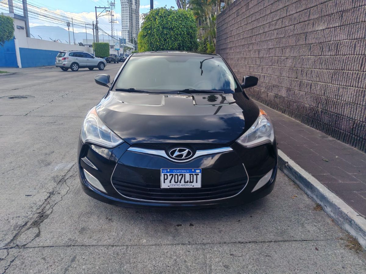 HYUNDAI VELOSTER - 2016                                        