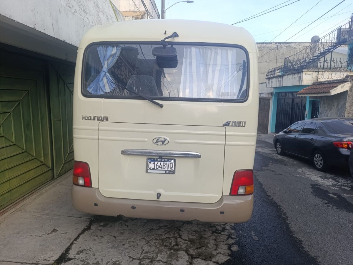 HYUNDAI COUNTY - 2007                                        