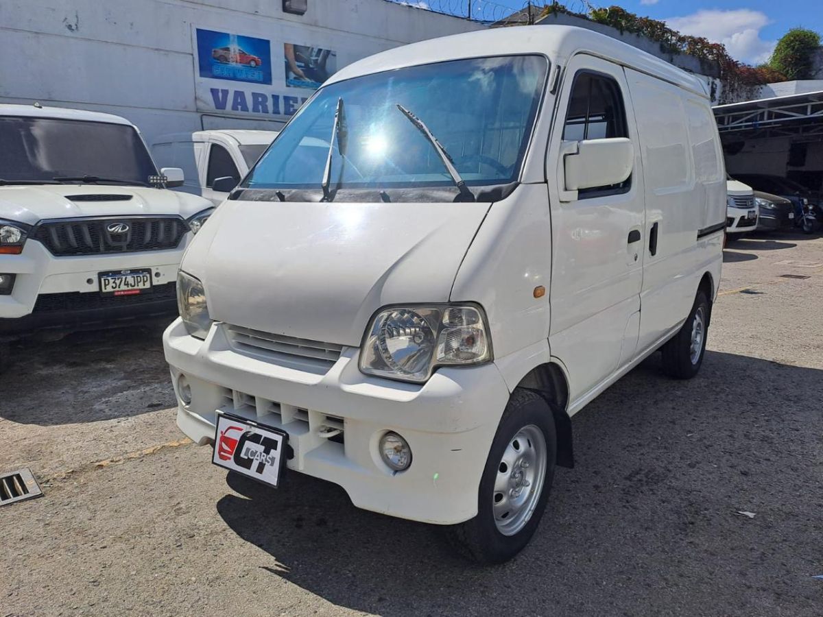 CHANA MINILINER  - 2009                                        