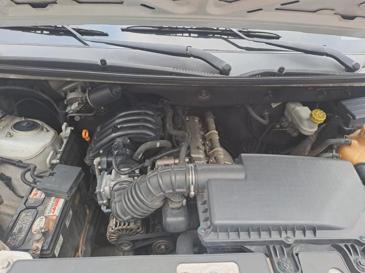 CHEVROLET N400 - 2022                                        