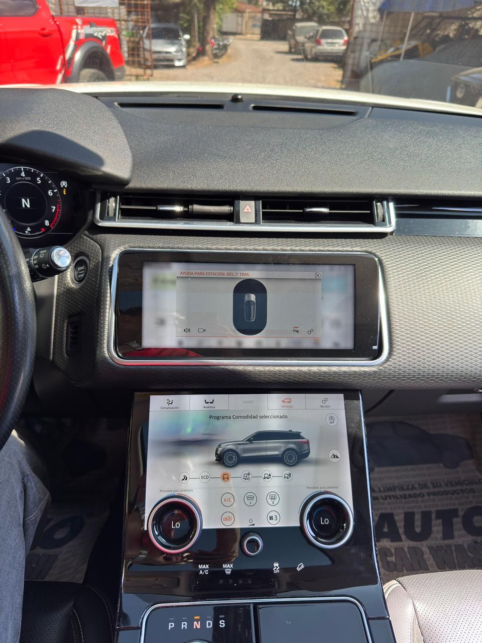 LAND ROVER RANGE ROVER VELAR - 2020                                        