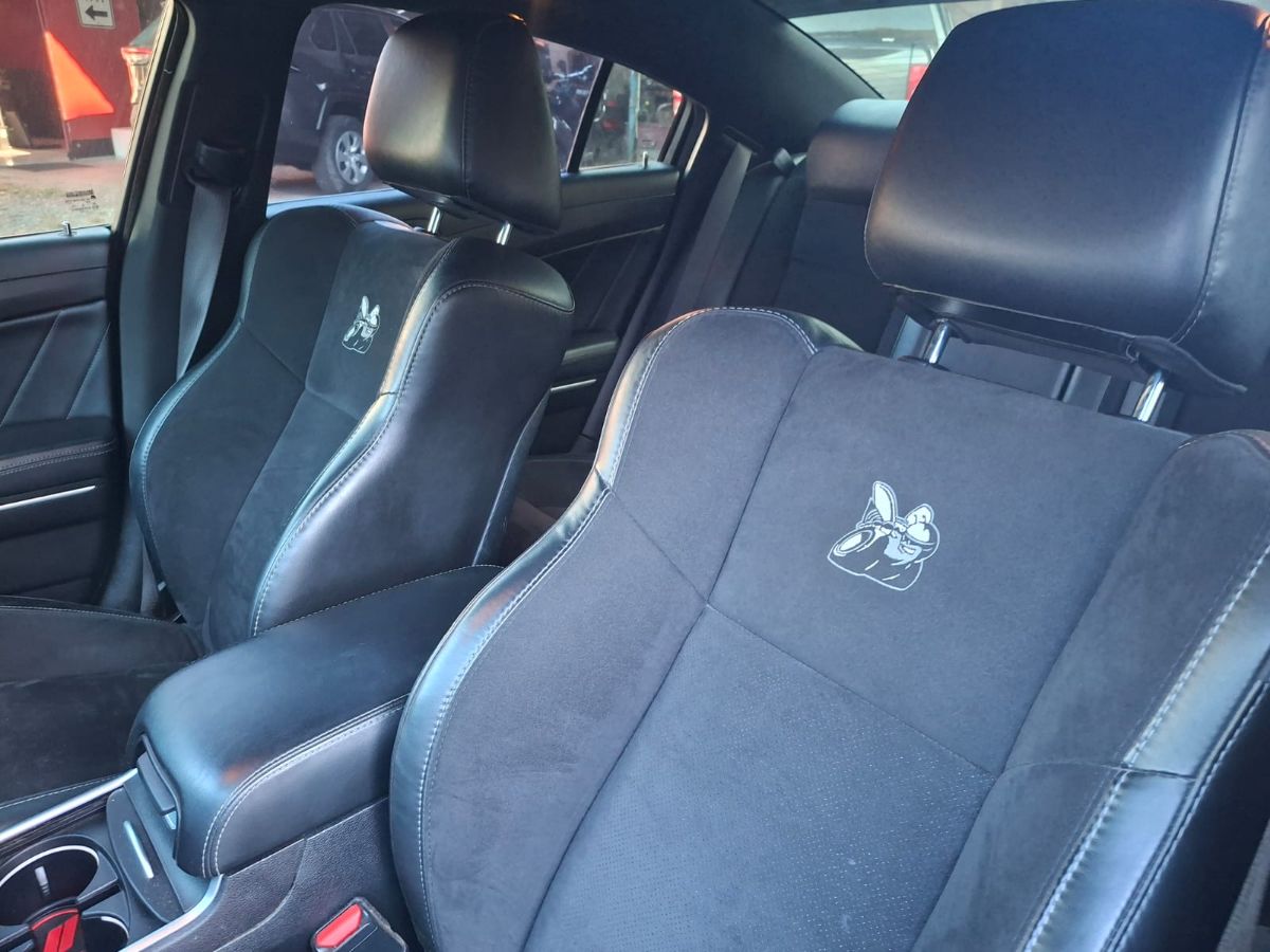 DODGE CHARGER SRT - 2021                                        